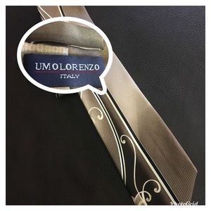 Umo Lorenzo Italian 100% Silk Necktie